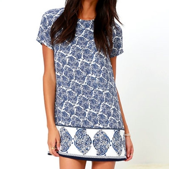 Lulus Dresses & Skirts - Taj Mahal Tour Blue Print Dress
